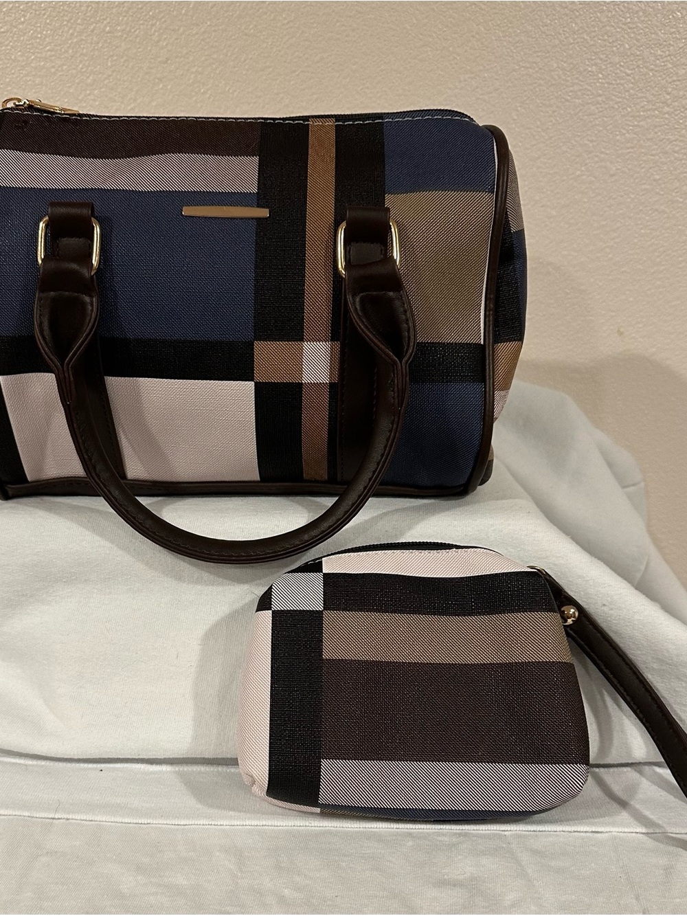 Plaid Pattern Navy and Beige Satchel Handbag with Wristlet